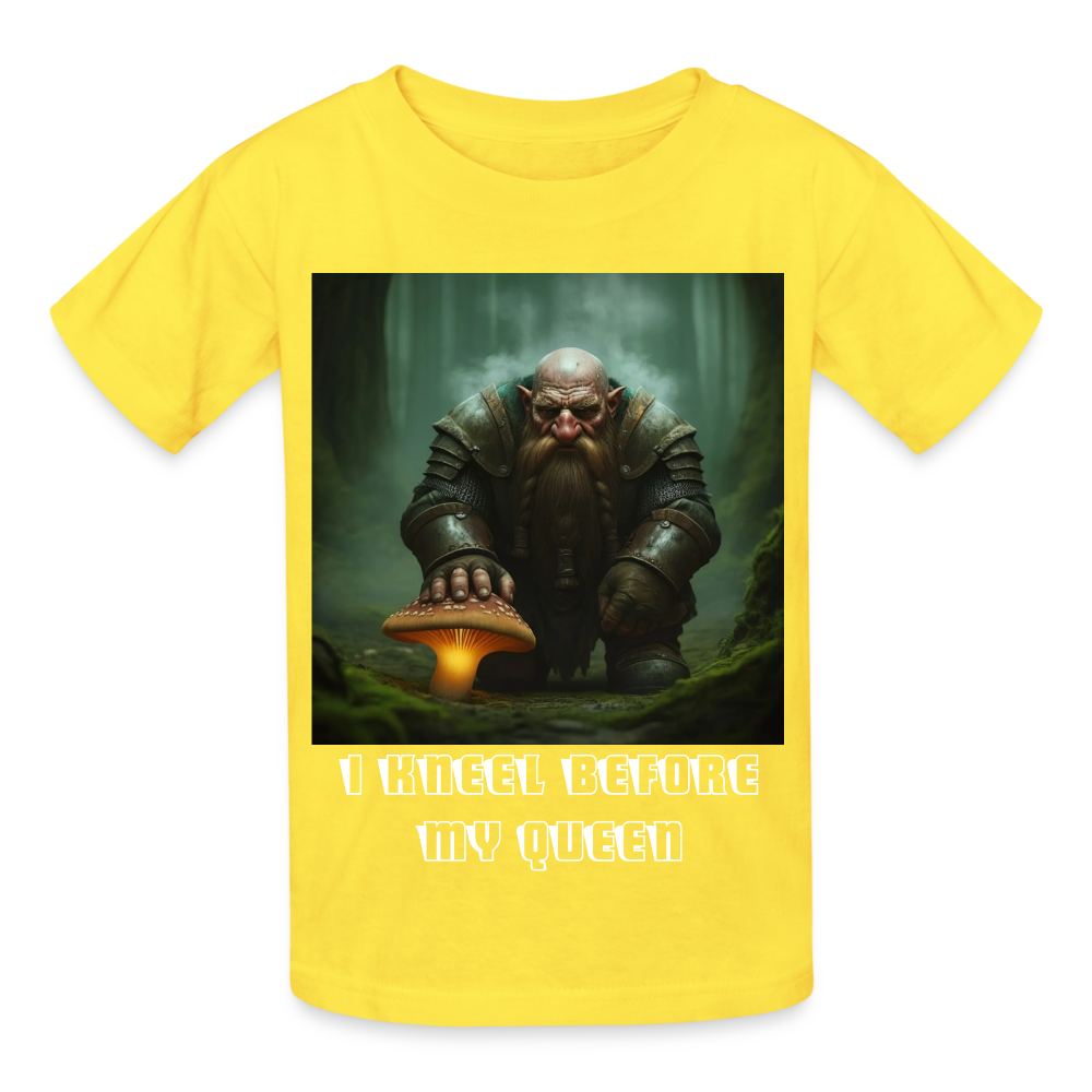 I KNEEL BEFORE MY QUEEN - CHILDREN'S T-SHIRT - yellow